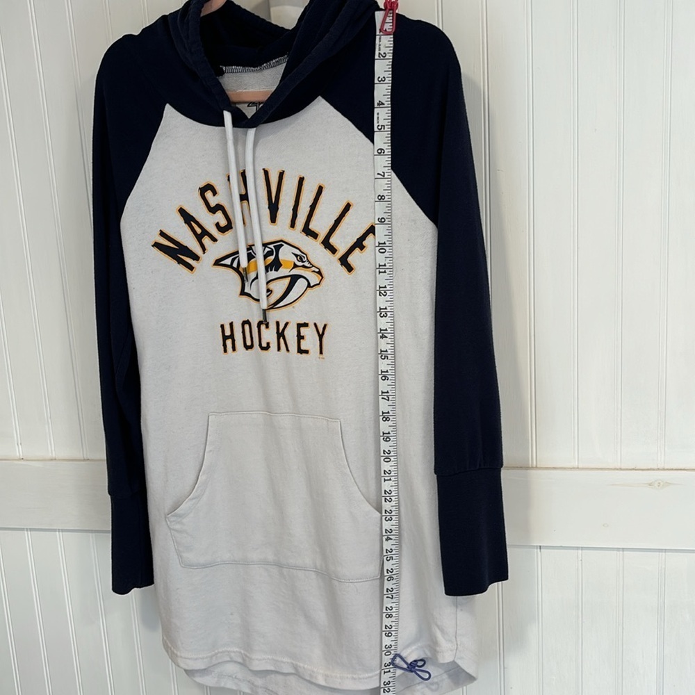 G-111 4her Nashville predators long hoodie size M - Picture 4 of 8
